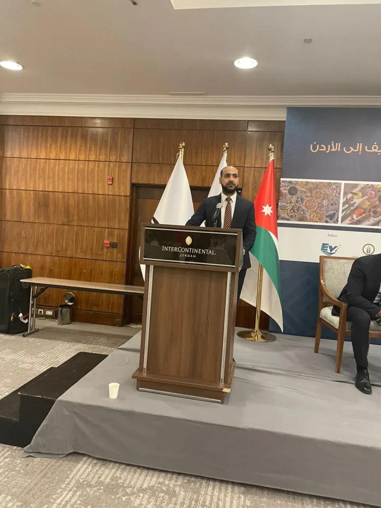 شحن برى من مصر الى السعودية لـ المستلزمات الطبية والأدوية شحن آمن وحيوي شركة يوروفان الراعي الرسمي لبعته مصر للاردن لمعرض الصادرات